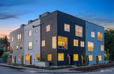 3334 S Wetmore Ave S, Seattle, WA 98144