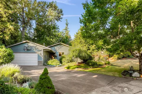 3315 Oregon Pl, Bellingham, WA 98226