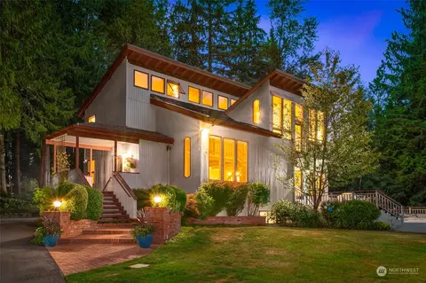 20122 230th Ave NE, Woodinville, WA 98077