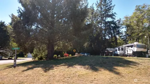 23929 Birch Pl, Ocean Park, WA 98640
