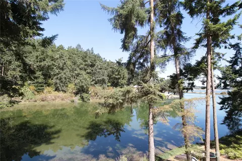 2230 Kennedy Lagoon Ct, Coupeville, WA 98239