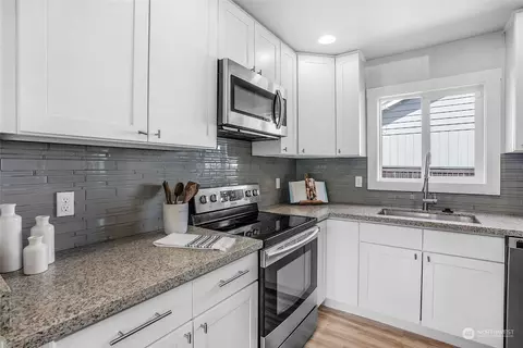 1005 Pecks Dr, Everett, WA 98203 photo 12