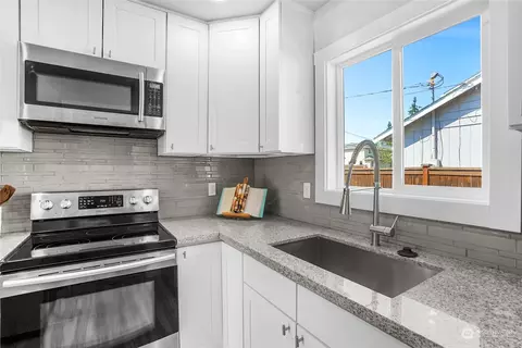 1005 Pecks Dr, Everett, WA 98203 photo 13