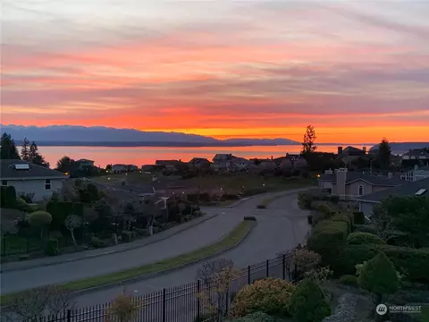 6230 138th Pl SW, Edmonds, WA 98026