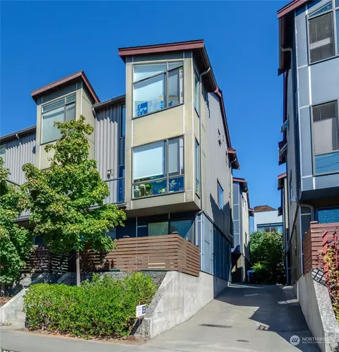 1724 13th Ave S #C, Seattle, WA 98144