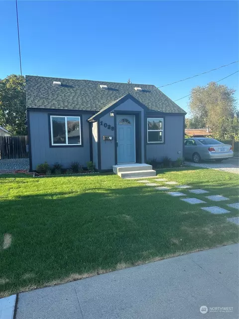 1038 Dakota St, Wenatchee, WA 98801