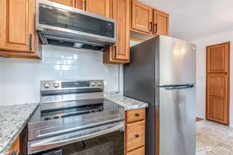23823 SE 440th St, Enumclaw, WA 98022 photo 14