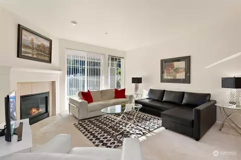 2244 132nd Ave SE #B113, Bellevue, WA 98005