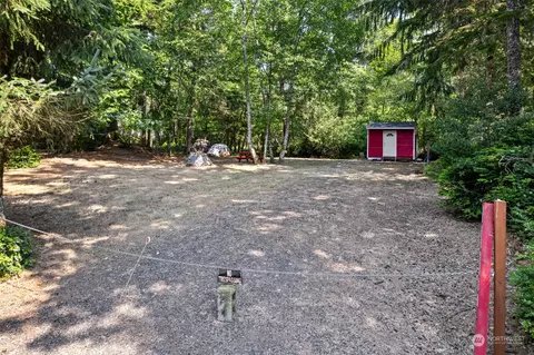 220 Duck Lake Dr SE, Ocean Shores, WA 98569