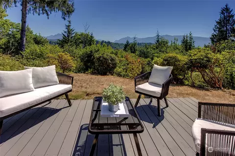 29316 Lake Chaplain Rd, Monroe, WA 98272