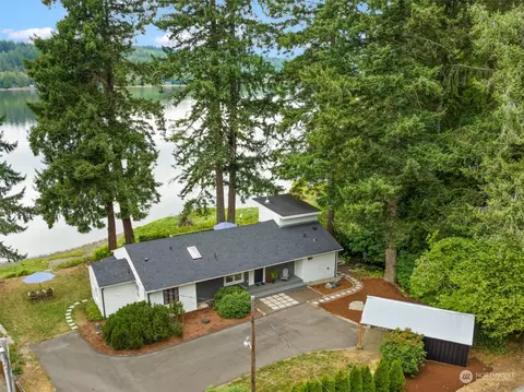 3240 E State Route 302, Belfair, WA 98528