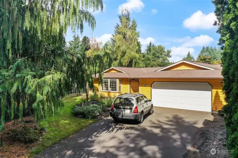 3327 Stikes Dr SE, Lacey, WA 98503