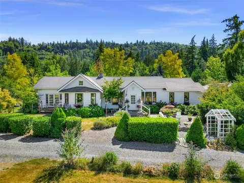 1905 Mt Baker Hwy, Bellingham, WA 98226