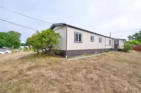 309 9th St SE, Long Beach, WA 98631