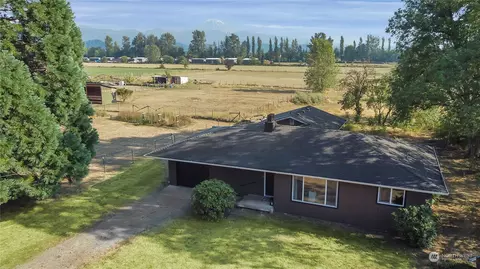 23805 SE 448th St, Enumclaw, WA 98022 photo 2