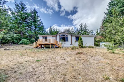 103 W Wildwood Ln, Brinnon, WA 98320