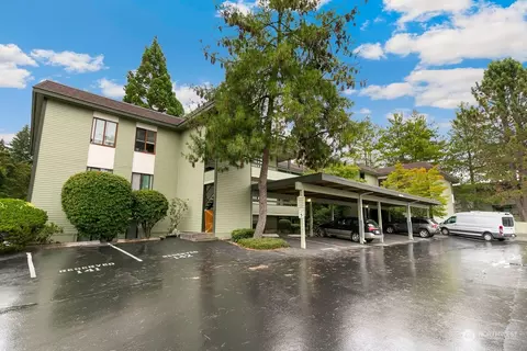 18906 8th Ave NW #113, Shoreline, WA 98177