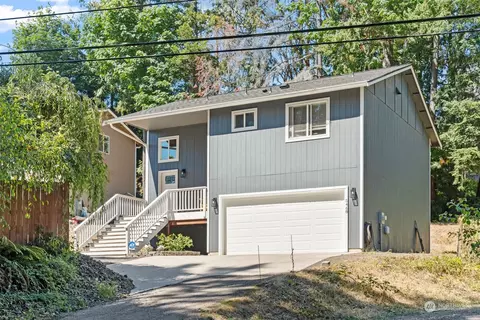 5468 W Sherman Heights Rd, Bremerton, WA 98312