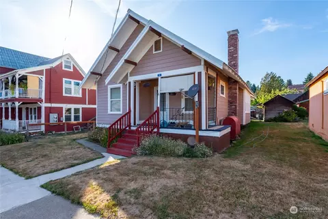 207 W Washington Ave, Roslyn, WA 98941