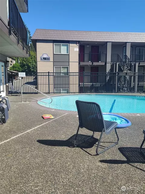 9523 NE 180th St #A105, Bothell, WA 98011 photo 4