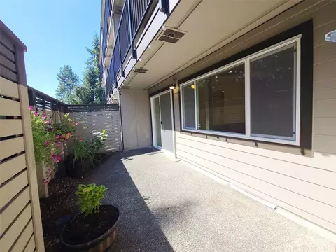 9523 NE 180th St #A105, Bothell, WA 98011