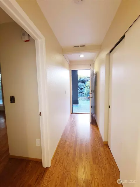 9523 NE 180th St #A105, Bothell, WA 98011 photo 13
