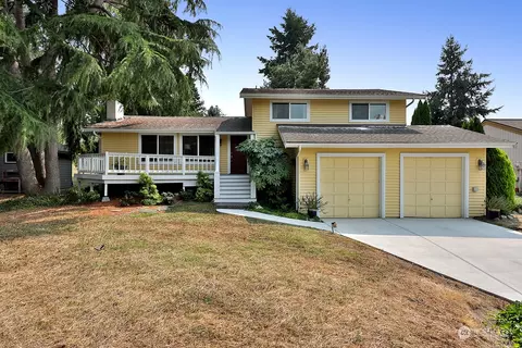 2460 Discovery Pl, Langley, WA 98260