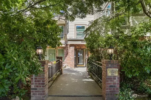 566 Prospect St #203, Seattle, WA 98109