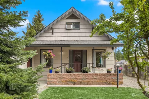 610 W 2nd St, Cle Elum, WA 98922
