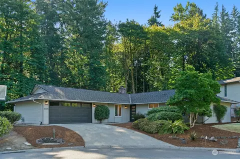 18315 NE 25th St, Redmond, WA 98052