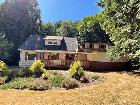 35 Maple Leaf St, Raymond, WA 98577 photo 5