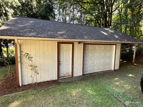 35 Maple Leaf St, Raymond, WA 98577 photo 9