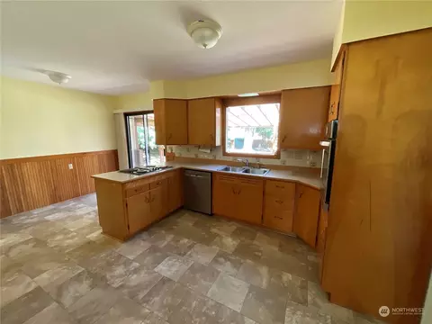 35 Maple Leaf St, Raymond, WA 98577 photo 20