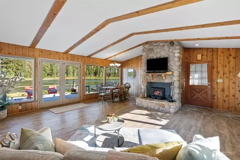 7290 E Grapeview Loop Rd, Allyn, WA 98524 photo 6
