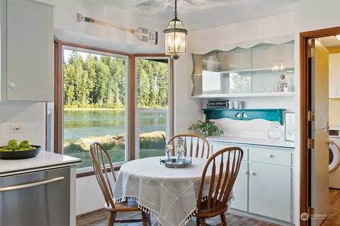 7290 E Grapeview Loop Rd, Allyn, WA 98524 photo 16