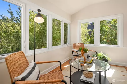 210 29th Ave E, Seattle, WA 98112 photo 12