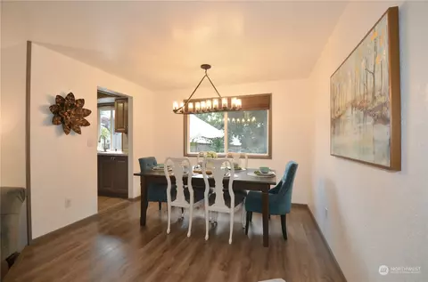 2026 Timber Trl, Bothell, WA 98012 photo 12