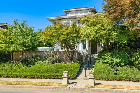 3119 37th Ave S, Seattle, WA 98144