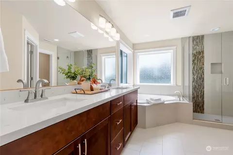 24022 Meridian Ave S, Bothell, WA 98021 photo 29