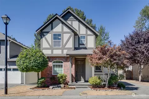 571 Lyons Pl NE, Renton, WA 98059