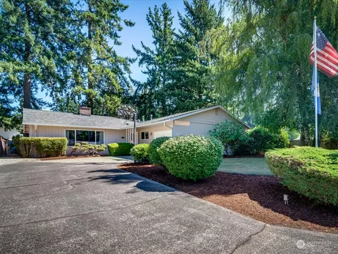5123 84th Ave W, University Place, WA 98467