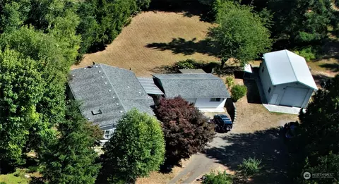 190 NE Riverhill Dr, Belfair, WA 98528
