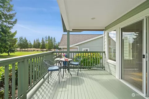 321 E Soderberg Rd #A2, Allyn, WA 98524 photo 4