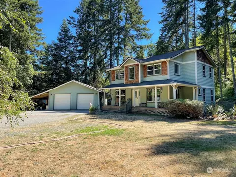 268 Black Diamond Rd, Port Angeles, WA 98363