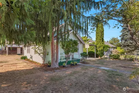 5416 SE Rockefeller Ave, Everett, WA 98203 photo 2