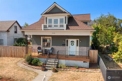 2136 S Ainsworth Ave, Tacoma, WA 98405