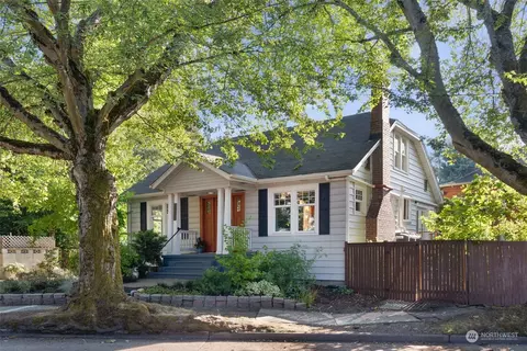 8203 Dallas Ave S, Seattle, WA 98108