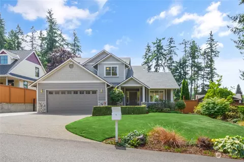 20205 70th St E, Bonney Lake, WA 98391