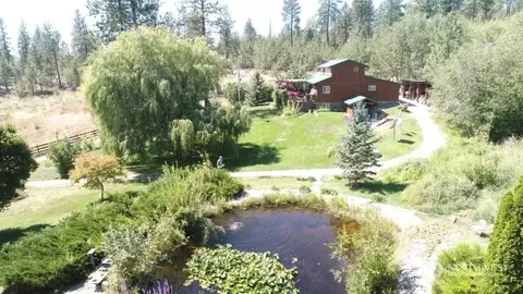 233 Antwyne Ln, Tonasket, WA 98855