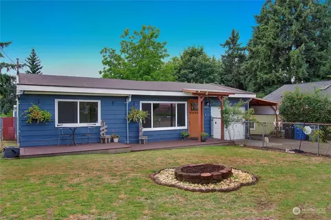 409 SW 128th St, Burien, WA 98146